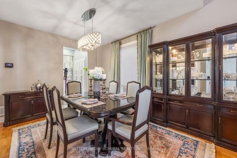 Photo 8 at 90 Summeridge Drive, Patterson, Vaughan