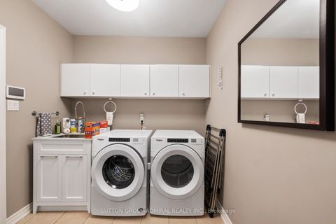 Photo 21 at 90 Summeridge Drive, Patterson, Vaughan