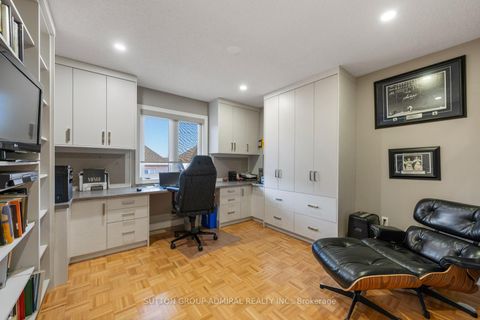 Photo 33 at 90 Summeridge Drive, Patterson, Vaughan