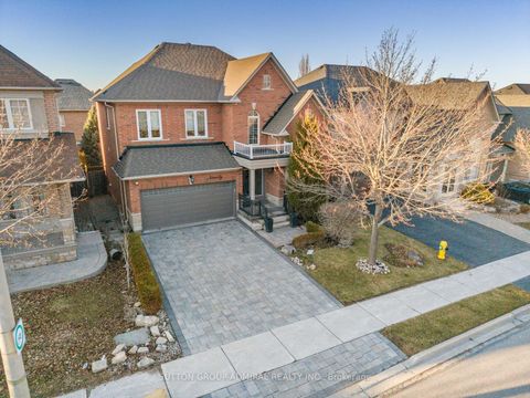 Photo 44 at 90 Summeridge Drive, Patterson, Vaughan