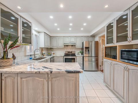 Photo 7 at 171 Hupfield Trail, Malvern, Toronto