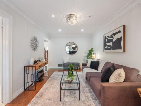 Photo 11 at 171 Hupfield Trail, Malvern, Toronto