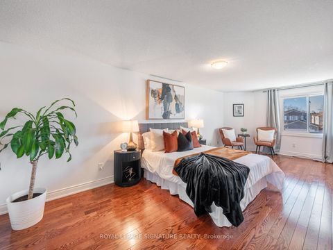 Photo 15 at 171 Hupfield Trail, Malvern, Toronto