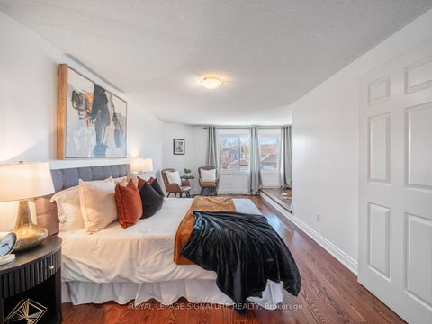 Photo 16 at 171 Hupfield Trail, Malvern, Toronto