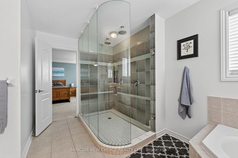 Photo 19 at 37 Westminster Circle, Shore, Barrie