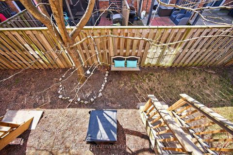 Photo 12 at 32 Tideswell Boulevard, Rouge E11, Toronto