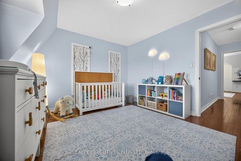 Photo 15 at 32 Tideswell Boulevard, Rouge E11, Toronto