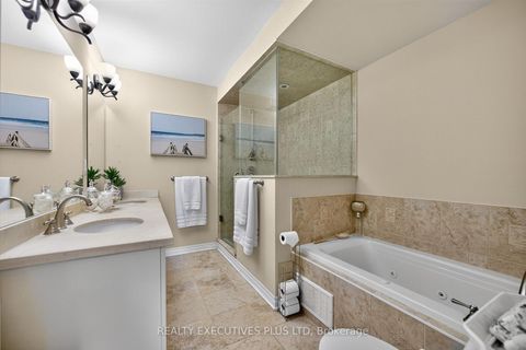 Photo 26 at 32 Tideswell Boulevard, Rouge E11, Toronto