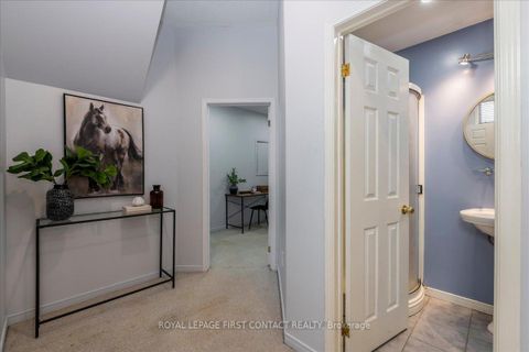 Photo 18 at 36 CHURCHLAND Drive, Holly, Barrie