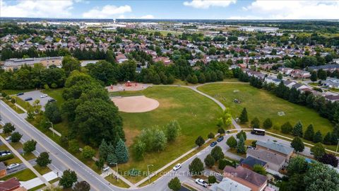 Photo 27 at 36 CHURCHLAND Drive, Holly, Barrie