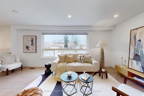 Photo 2 at 35 Bridley Drive, Agincourt North, Toronto