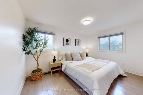 Photo 14 at 35 Bridley Drive, Agincourt North, Toronto