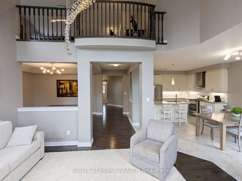 Photo 5 at 28 Timberbank Square, Sutton & Jackson's Point, Georgina