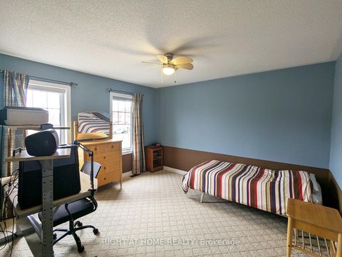 Photo 25 at 28 Timberbank Square, Sutton & Jackson's Point, Georgina