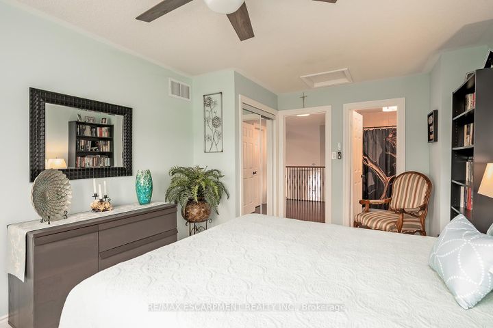 Photo 27 at 4304 Taywood Drive, Rose, Burlington