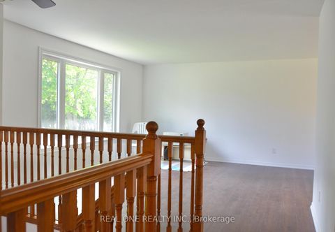 Photo 5 at 216 Foster Drive, Painswick North, Barrie