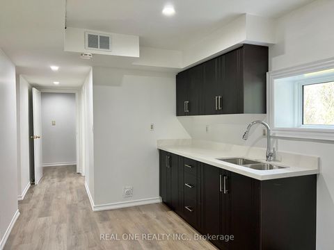 Photo 20 at 216 Foster Drive, Painswick North, Barrie