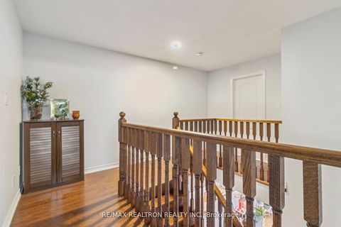Photo 20 at 33 Pidgeon Street, Birchmount, Toronto