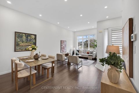 Photo 1 at 1240 Wellington Street E, Bayview Northeast, Aurora