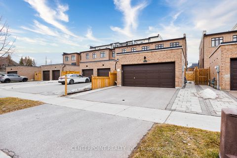 Photo 21 at 1240 Wellington Street E, Bayview Northeast, Aurora