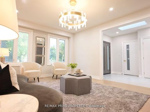 Photo 8 at 137 Old Surrey Lane, South Richvale, Richmond Hill