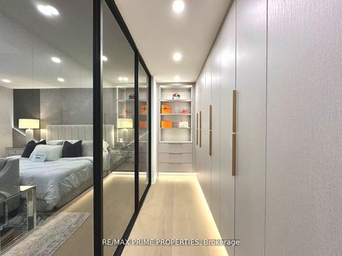 Photo 20 at 137 Old Surrey Lane, South Richvale, Richmond Hill