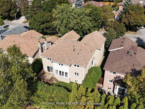 Photo 41 at 137 Old Surrey Lane, South Richvale, Richmond Hill