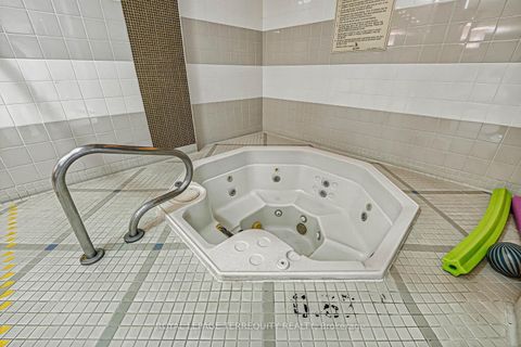 Photo 39 at 2610 - 23 Hollywood Avenue, Willowdale East, Toronto