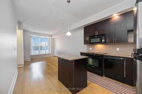 Photo 3 at 403 - 181 Wynford Drive, Don Mills, Toronto