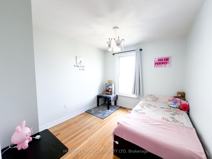 Photo 28 at 64 - 2440 Bromsgrove Road, Clarkson, Mississauga