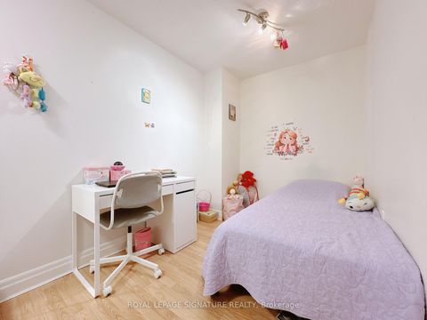 Photo 4 at 905 - 21 Hillcrest Avenue, Willowdale East, Toronto
