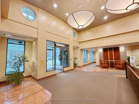 Photo 15 at 905 - 21 Hillcrest Avenue, Willowdale East, Toronto