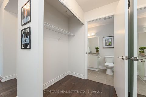 Photo 18 at 1901 - 18 Harbour Street, Waterfront Communities C1, Toronto