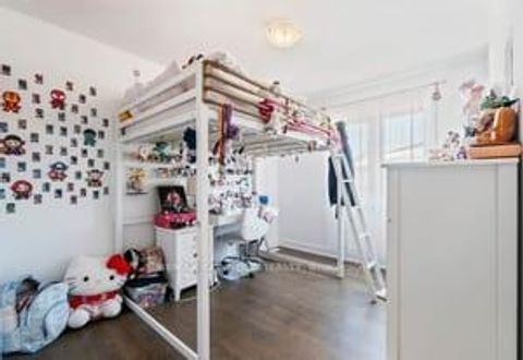 Photo 9 at 39 Turnberry Lane, Painswick South, Barrie