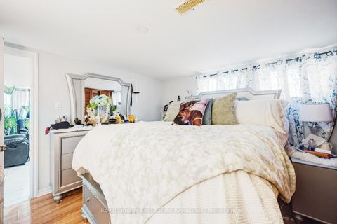 Photo 19 at 8 Caulfield Road, Old Rexdale, Toronto