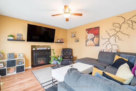 Photo 13 at 45 Hawkins Drive, Ardagh, Barrie