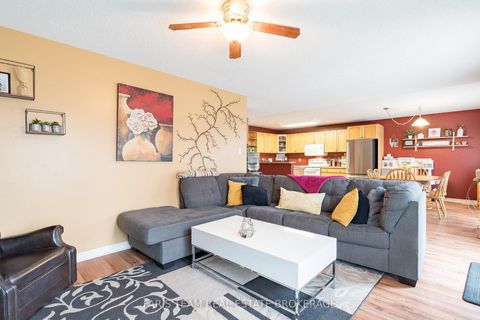 Photo 14 at 45 Hawkins Drive, Ardagh, Barrie