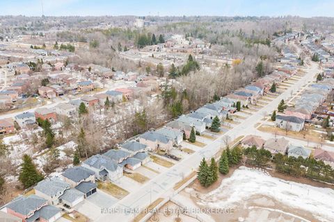 Photo 46 at 45 Hawkins Drive, Ardagh, Barrie