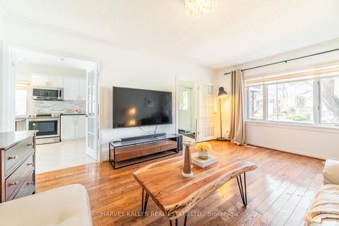 Photo 4 at 139 Kingsdale Avenue, Willowdale East, Toronto
