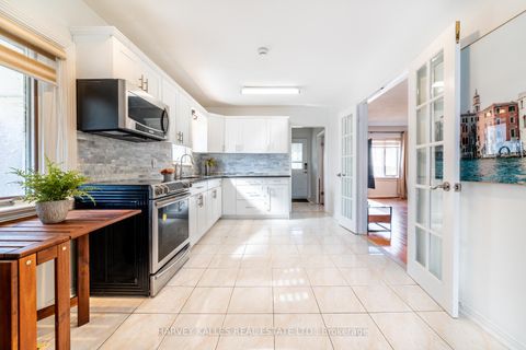 Photo 6 at 139 Kingsdale Avenue, Willowdale East, Toronto