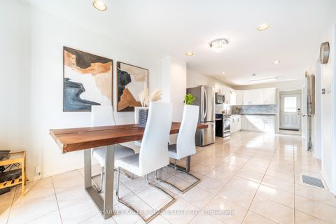 Photo 13 at 139 Kingsdale Avenue, Willowdale East, Toronto