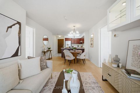 Photo 10 at 211 - 35 Hollywood Avenue, Willowdale East, Toronto