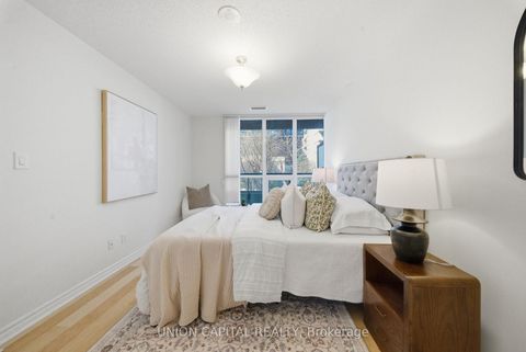 Photo 20 at 211 - 35 Hollywood Avenue, Willowdale East, Toronto