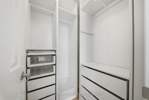 Photo 22 at 211 - 35 Hollywood Avenue, Willowdale East, Toronto