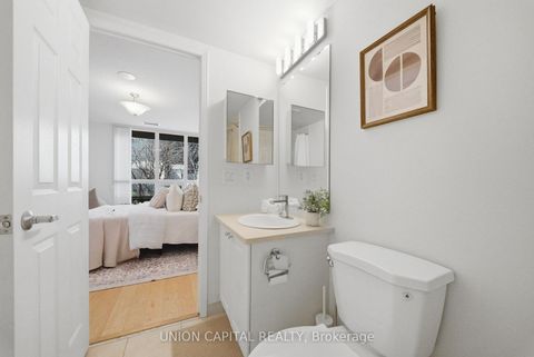 Photo 23 at 211 - 35 Hollywood Avenue, Willowdale East, Toronto