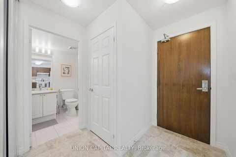 Photo 25 at 211 - 35 Hollywood Avenue, Willowdale East, Toronto