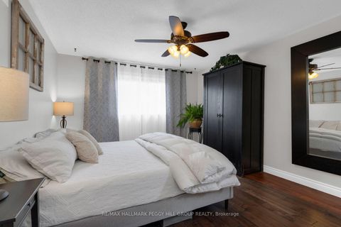 Photo 5 at 64 Bird Street, Edgehill Drive, Barrie