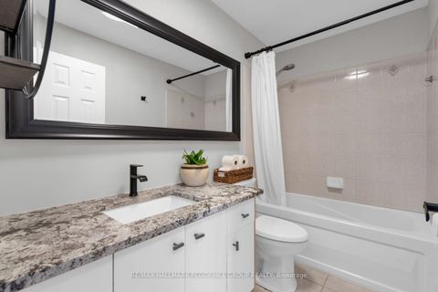 Photo 9 at 64 Bird Street, Edgehill Drive, Barrie