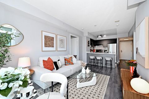 Photo 7 at 1701 - 5740 Yonge Street, Newtonbrook West, Toronto