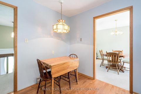 Photo 9 at 13 Jardine Crescent, Creemore, Clearview